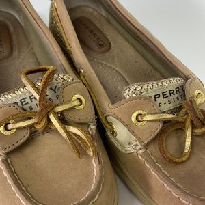 Sperry topsider size 5